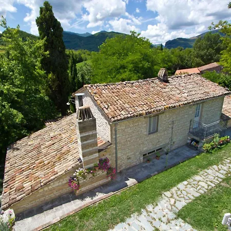 Eco-Retreat With Pool Hébergement de vacances *